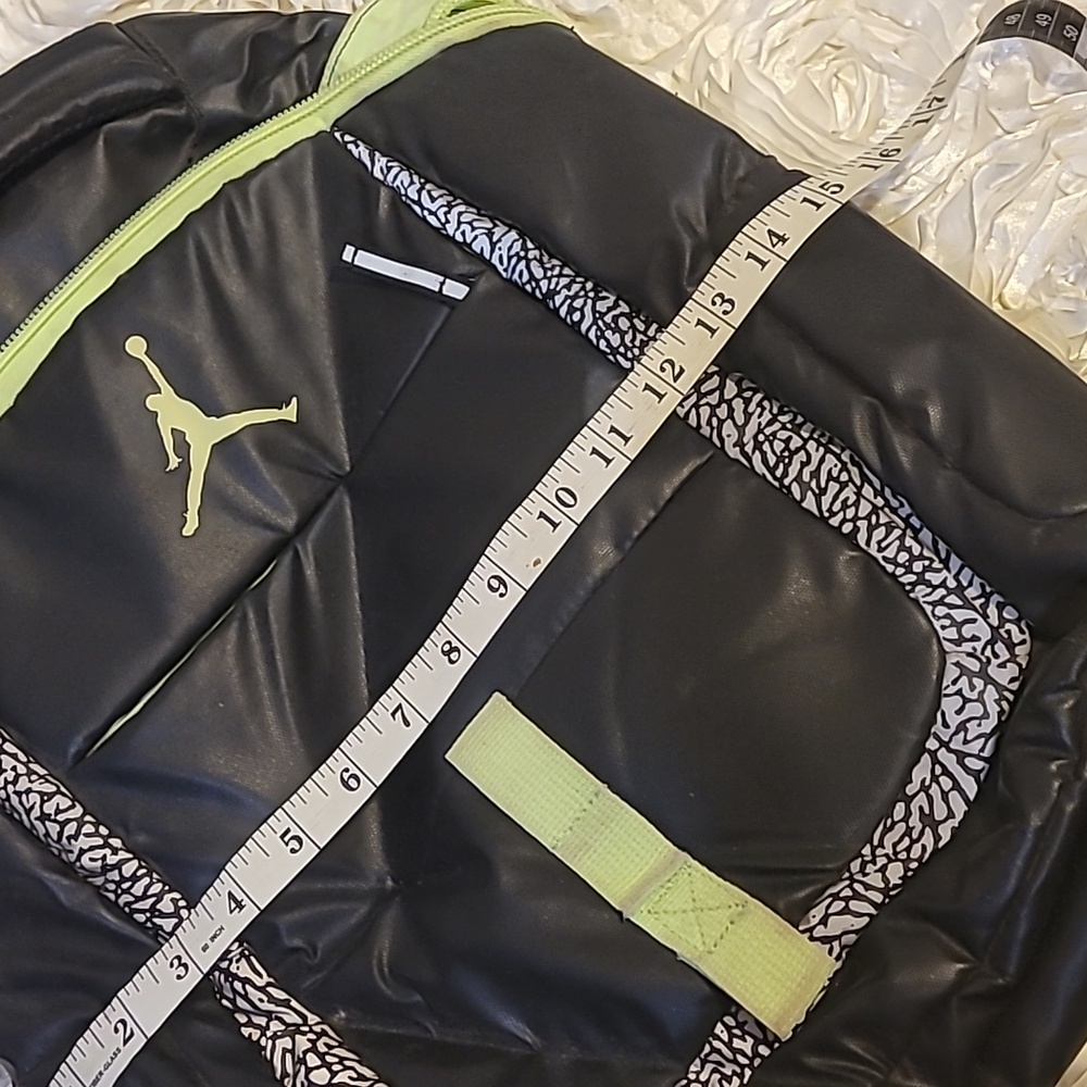 Michael Jordan Jumpma Backpack. - Picture 9 of 16